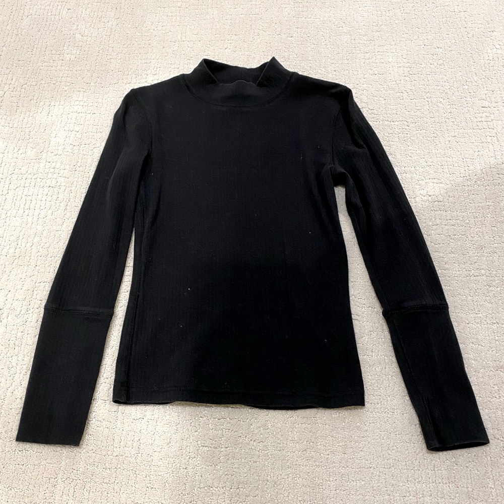 Free People black fitted turtleneck size small